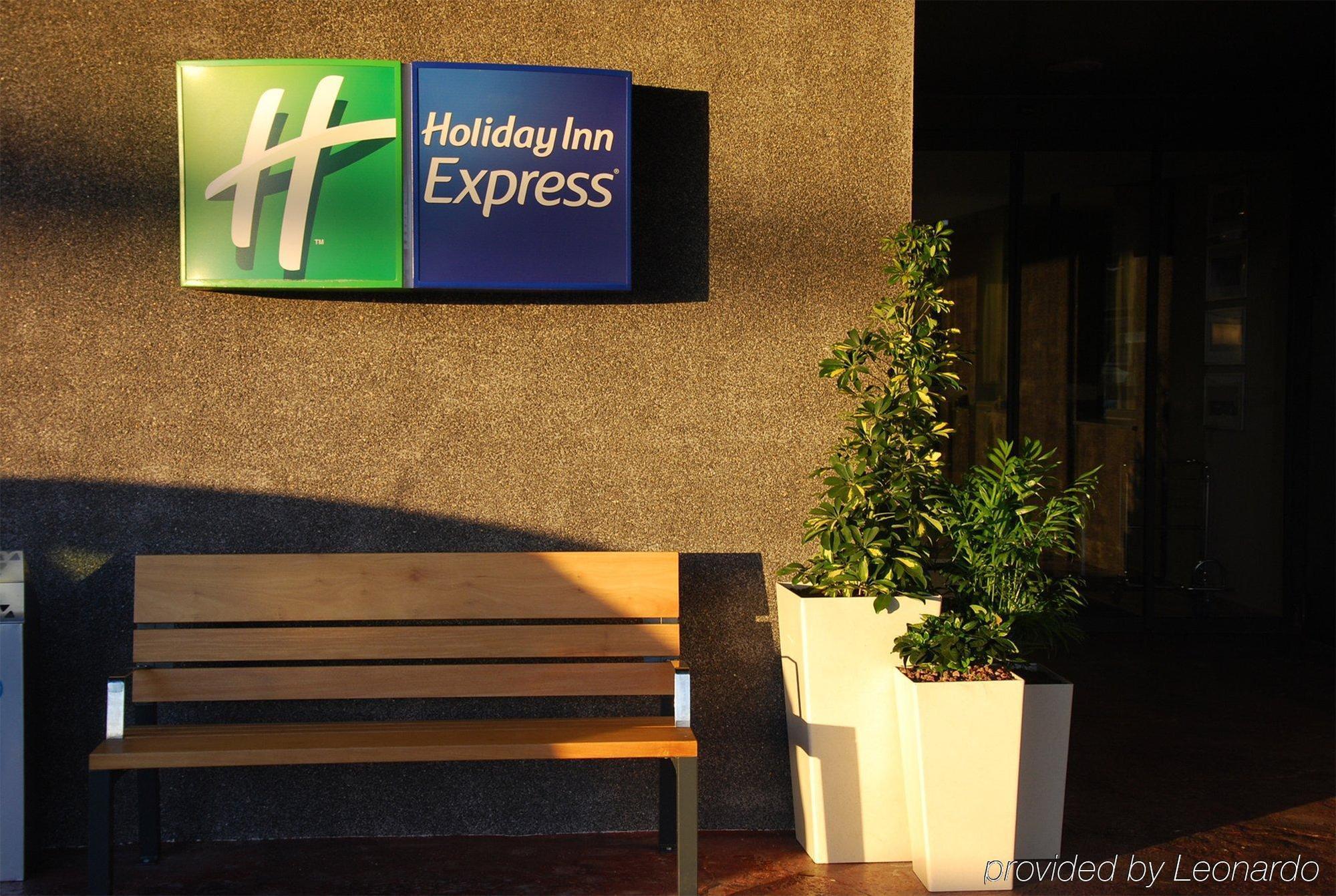Holiday Inn Express Campo De Gibraltar-Barrios, An Ihg Hotel Los Barrios Eksteriør bilde